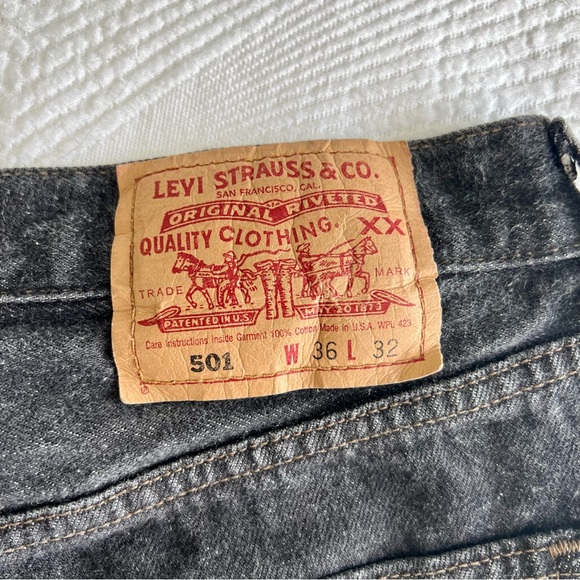 VINTAGE 90’s Black 501 Levi’s Jeans Made in USA 1995 - Picture 5 of 10